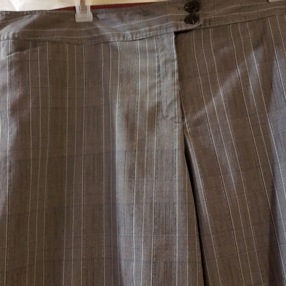 Cropped pants - Picture 3 of 4